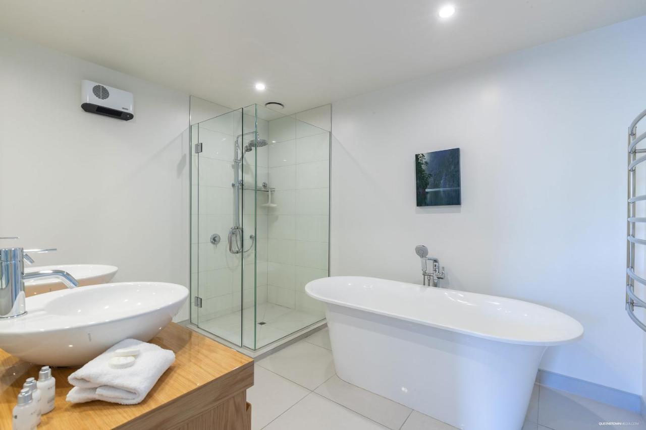 Okataina - Means Place Of Laughter, Luxury Retreat Villa Queenstown Exterior foto